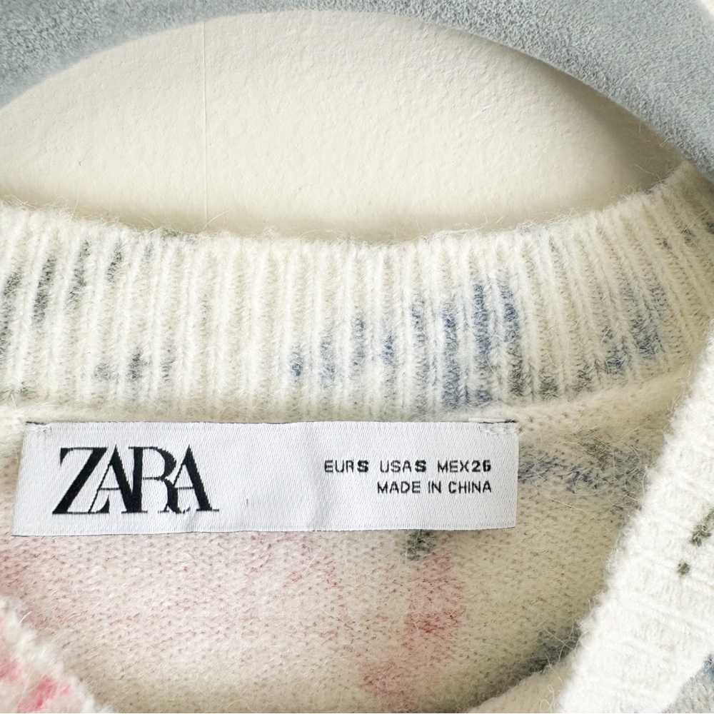 Zara Floral Crewneck Sweater in White, Pink, Blue, Olive - Picture 3 of 8